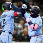 Vlad despierta: Blue Jays arrollan a Seattle 13-4 y reducen desventaja de serie