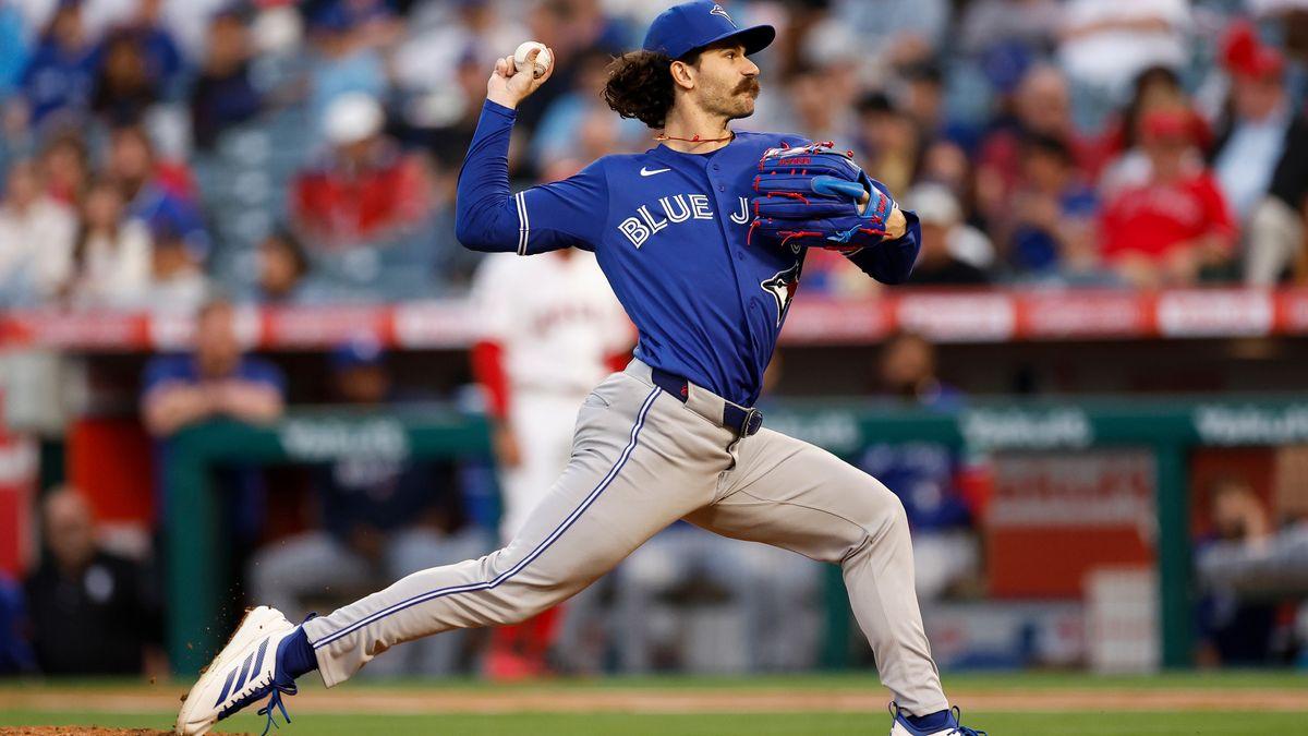 dylan-cease-pitcher-blue-jays