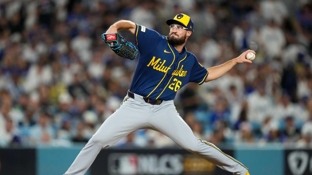 aaron-ashby-pitcher-brewers
