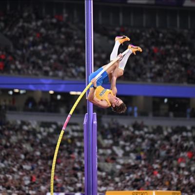 Armand Duplantis: otro vuelo hacia el mito