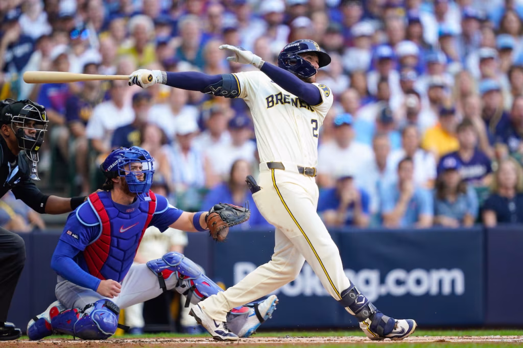 Los Brewers dominan el segundo duelo de la serie divisional ante Cubs