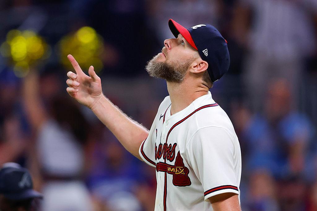 Chris Sale firma una obra maestra y los Braves barren a los Dodgers en el Truist Park