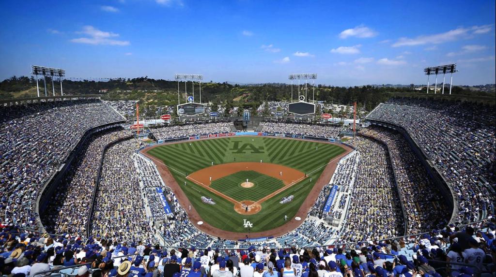 Los Dodgers rompen récord de asistencia: más de 4 millones de fanáticos en 2025