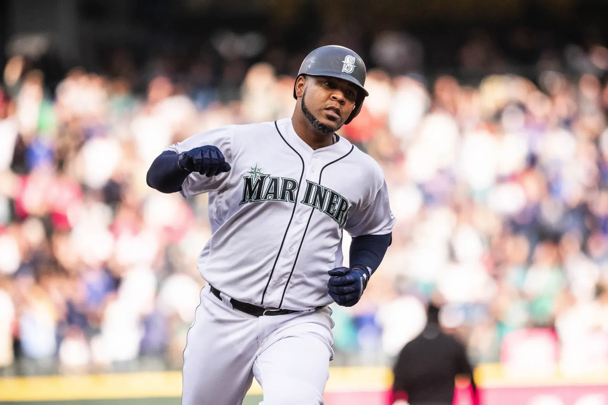Edwin-Encarnacion-2