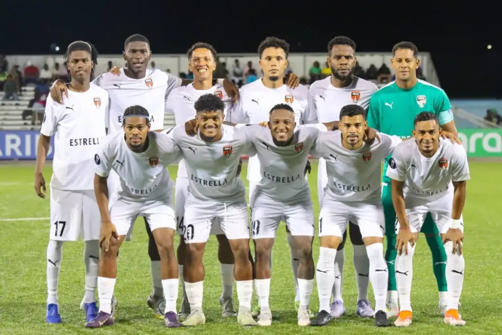 Cibao FC mantiene su dominio en la Copa Caribe con victoria 2-1 sobre Weymouth Wales