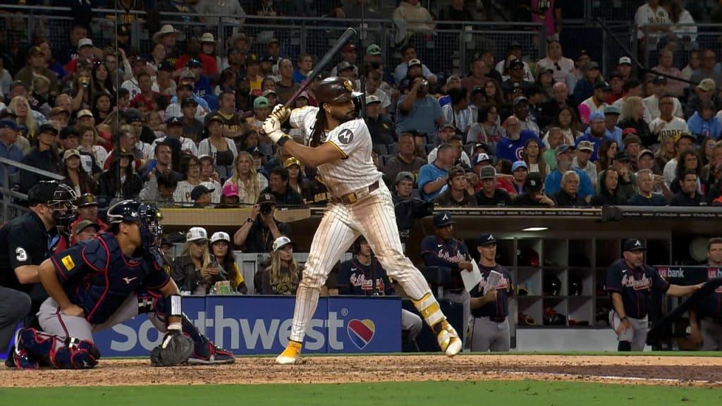 fernando-tatis-jr-padres-swing