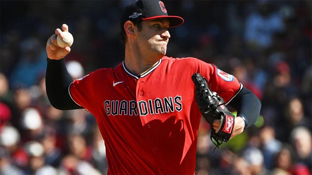 gavin-williams-pitcher-guardians
