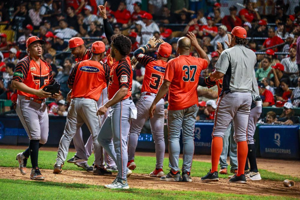 Toros-del-Este-serie-final