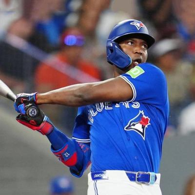 Jesús Sánchez lidera paliza de Toronto sobre Miami con un jonrón de cuatro carreras