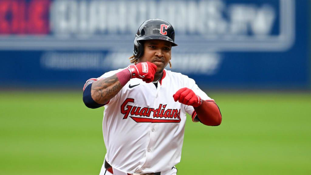 Jose-Ramirez-Cleveland-Guardians-1