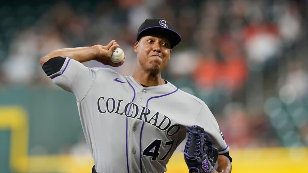 juan-mejia-pitcher-arizona-rockies