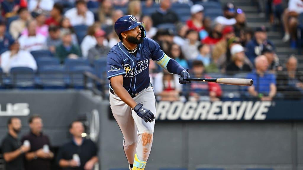 Junior Caminero brilla con dos jonrones y cuatro hits en la victoria aplastante de Tampa Bay sobre Cleveland