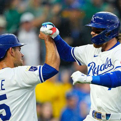 Los Royals dan vuelta al juego con liderazgo latinoamericano: triunfo 4-3 frente a los Angels