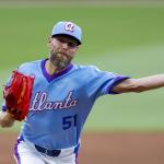 Atlanta Braves apabullan a Cleveland Guardians con un Chris Sale inexpugnable en la lomita