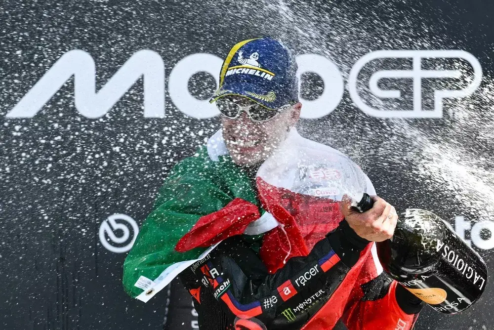 marco-bezzecchi-aprilia-racing