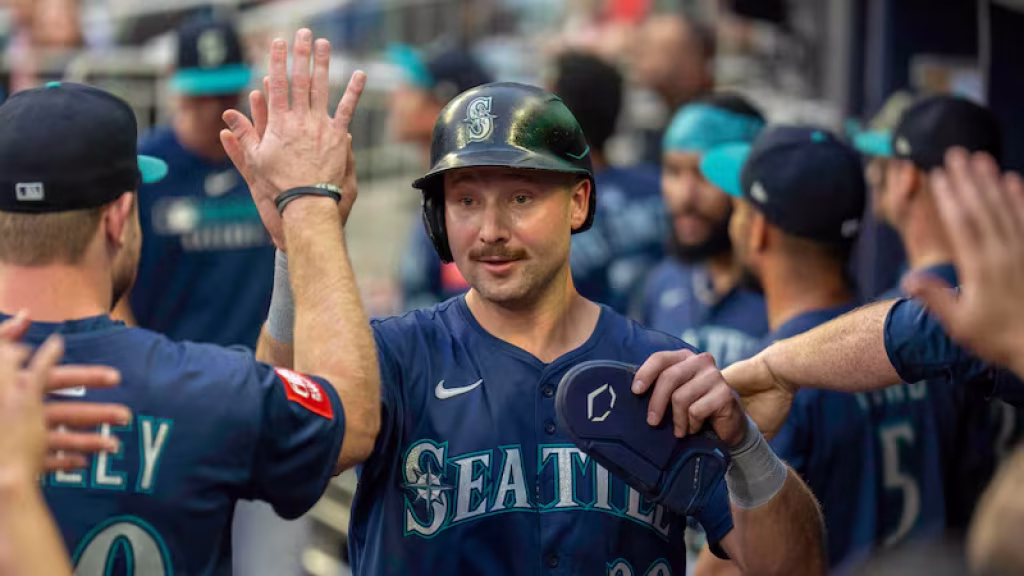 Mariners arrollan a los Braves: Castillo recupera rumbo y “J-Rod” brilla con el bate