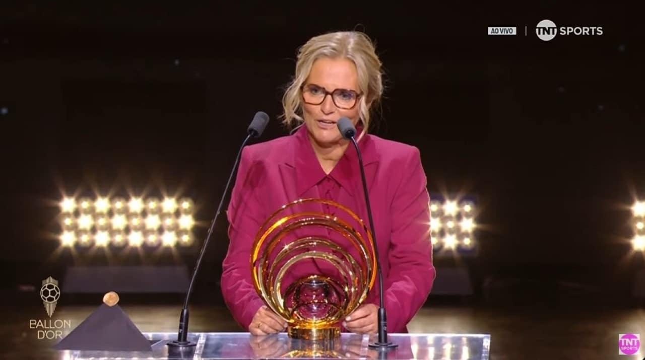 Melhor-treinadora-Ballon-Dor-2025
