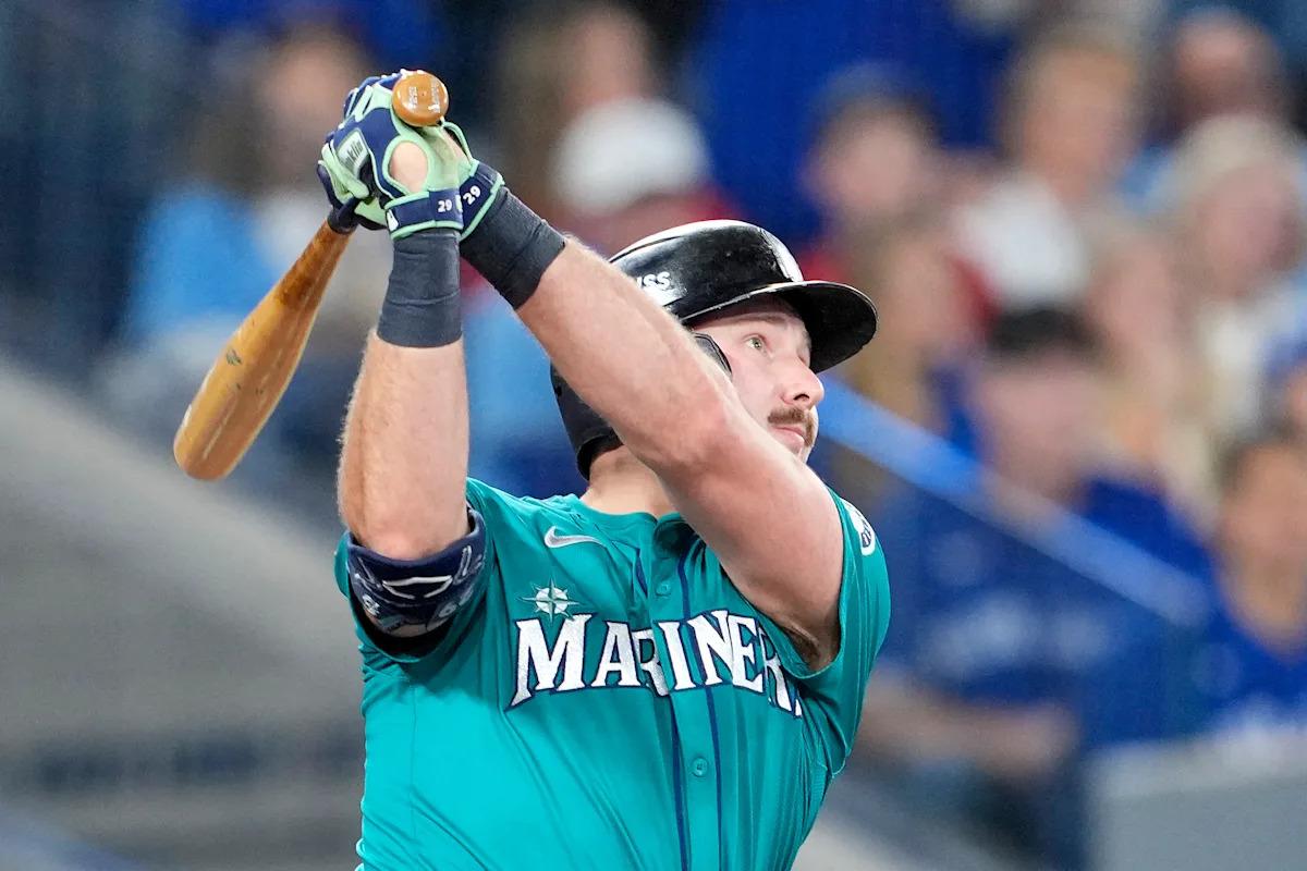 mlb-Mariners-Raleigh