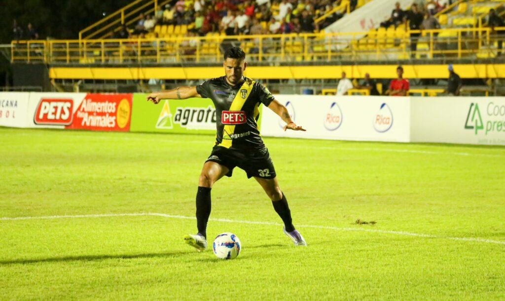 Moca FC viaja a Trinidad en busca de su primer triunfo en la Caribbean Cup