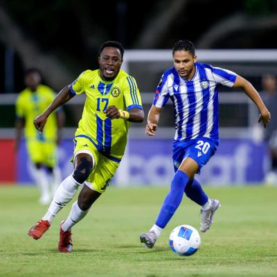 Mount Pleasant derrota a Universidad O&M y toma ventaja en la final de la Copa del Caribe
