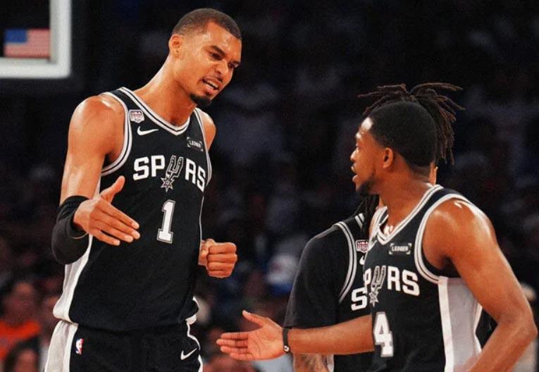 NBA-spurs-knicks-3
