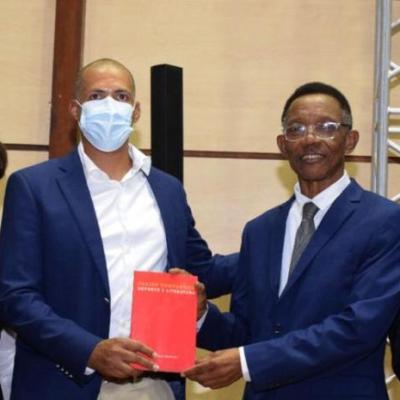 Heriberto Morrison lanza su Pasión Compartida