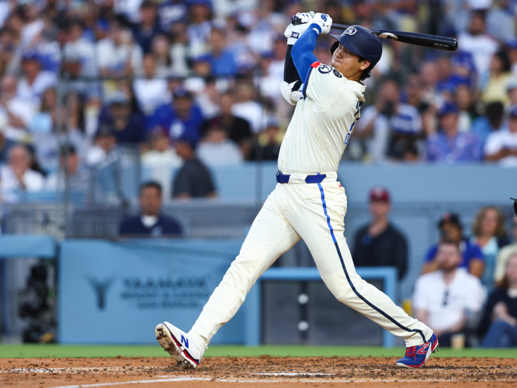 Ohtani llega a 40 jonrones y sigue haciendo historia
