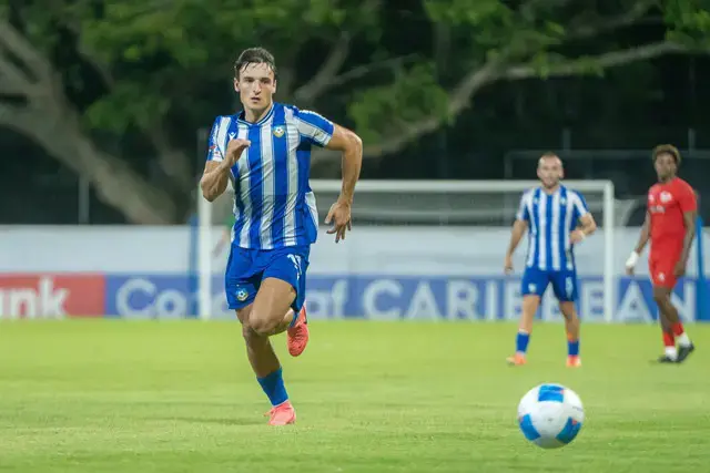 om-fc-contra-1.jpg