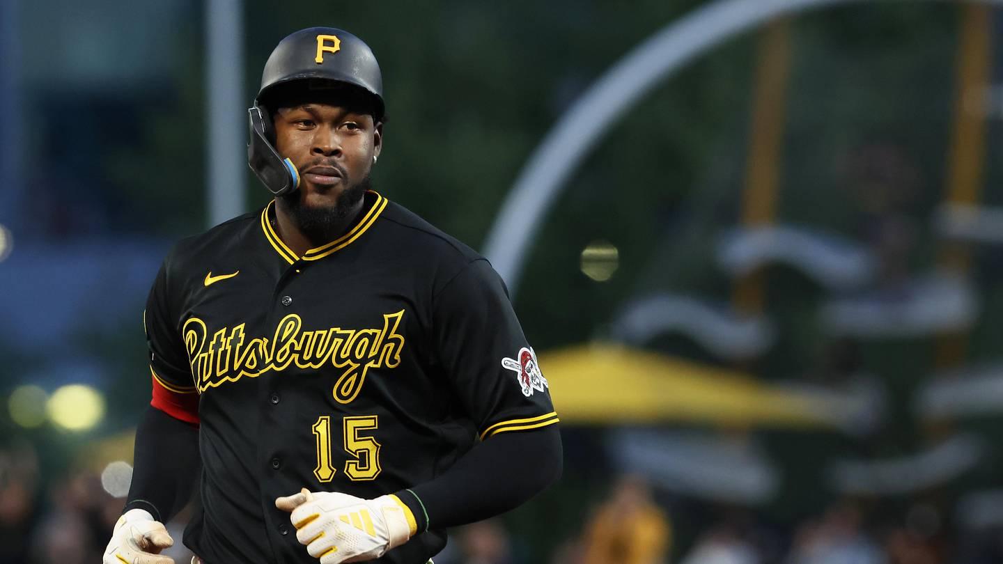 oneil-cruz-pirates