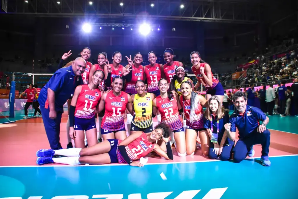 Reinas del Caribe rugen y se cuelgan el bronce en épico 5-sets sobre Puerto Rico
