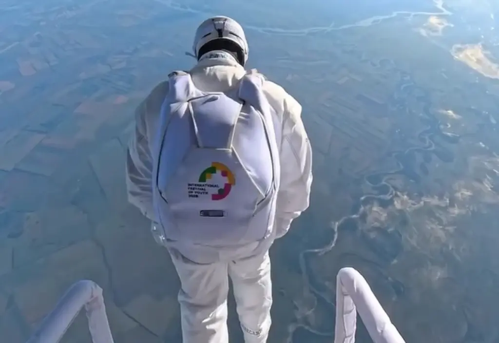 Un salto al límite: Serguéi Boitsov desafía la estratósfera y establece un nuevo récord