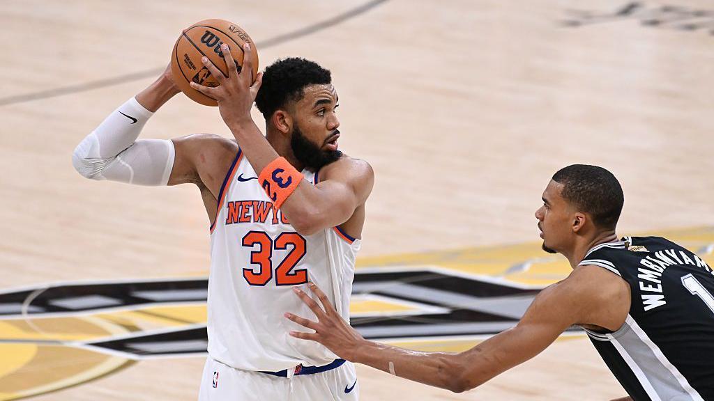 spurs-vs-knicks-1