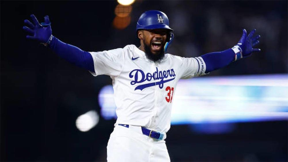 Teoscar-Hernandez-dodgers-3