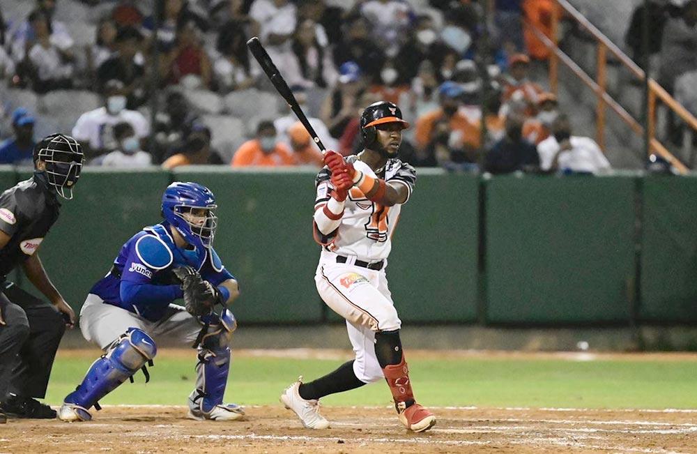 toros-vs-licey