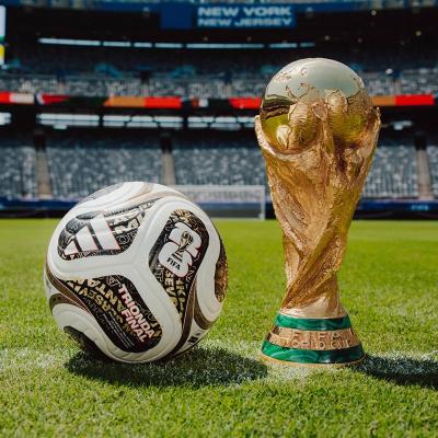 La FIFA estrena un balón exclusivo para las instancias decisivas del Mundial 2026