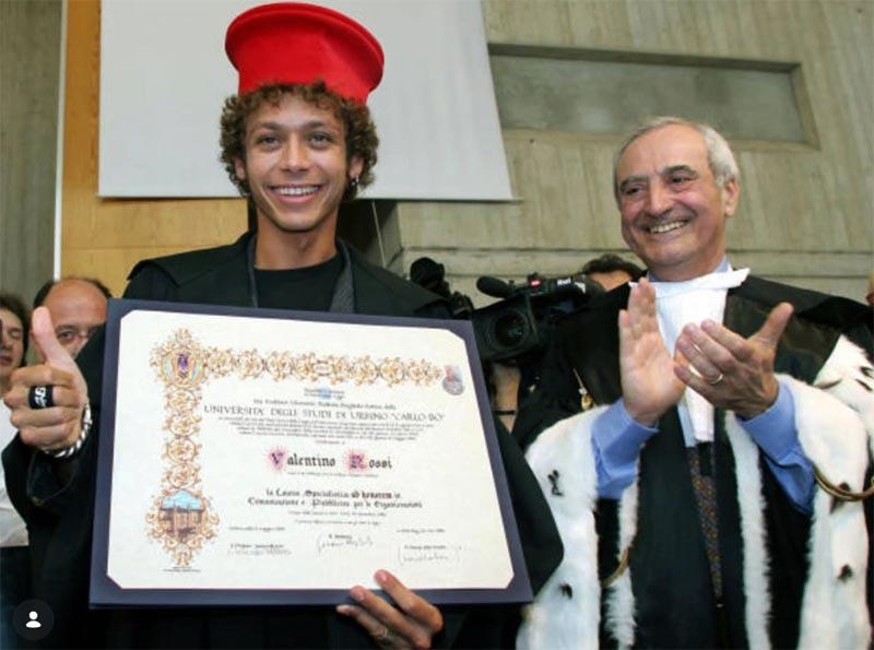 valentino-rossi-doctor