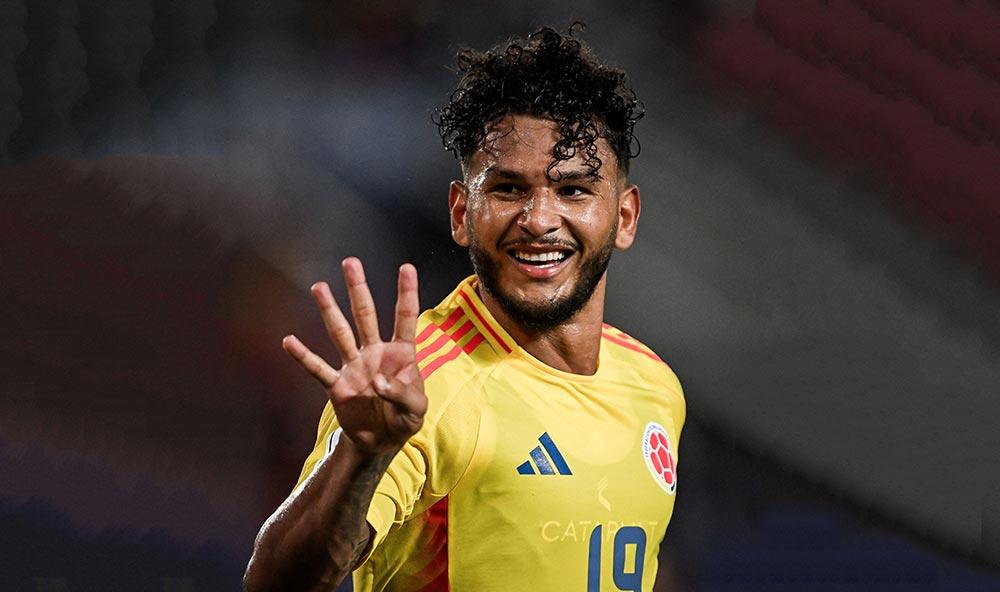 Venezuela-Colombia-Luis-Suarez-2