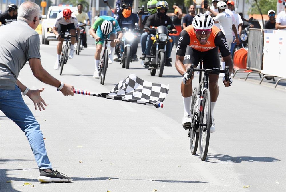 vuelta-ciclistica-independencia-etapa-1